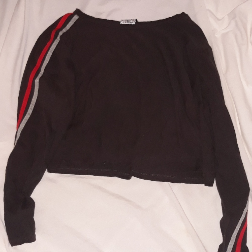 Long Sleeved Crop Shirt